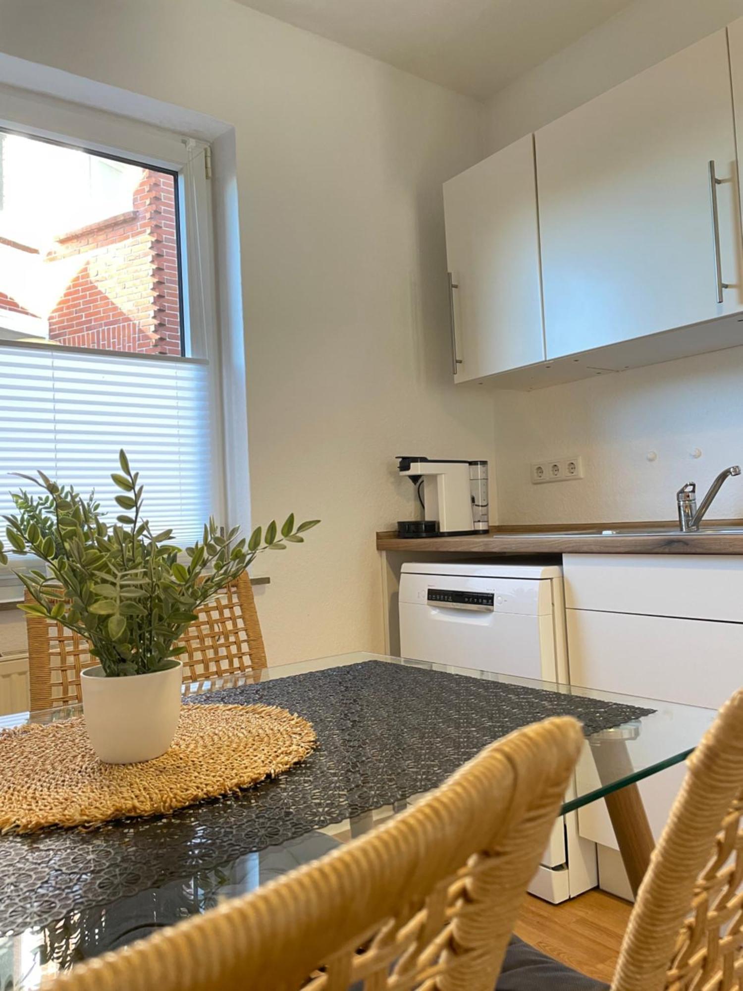 Wlan,Smart Tv,4 Betten, Zentral Emden Exteriér fotografie